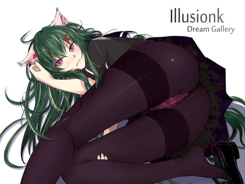 animal_ears ass bad_id bad_pixiv_id black_pantyhose blush cat_ears commentary_request crotch_seam female green_hair hair_ornament hairclip highres illusionk long_hair looking_at_viewer original panties panties_under_pantyhose pantyhose photoshop_(medium) red_eyes shoe_dangle solo thighband_pantyhose underwear very_long_hair