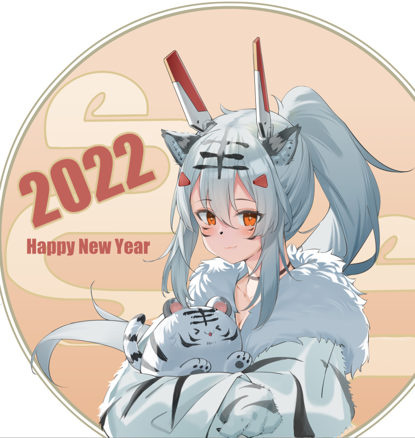 >_< 2022 :3 absurdres alternate_costume alternate_hair_color animal_ear_fluff animal_ears animal_hands animal_print ayanami_(azur_lane) azur_lane blush chinese_zodiac choker closed_mouth commentary_request egasumi facepaint female fur-trimmed_kimono fur_trim gloves grey_hair hair_between_eyes happy_new_year highres japanese_clothes kemonomimi_mode kimono long_hair long_sleeves looking_at_viewer new_year oerba_yun_fang ootsuki_momiji orange_eyes paw_gloves ponytail sidelocks smile solo tiger tiger_ears tiger_print white_tiger white_tiger_print wide_sleeves year_of_the_tiger