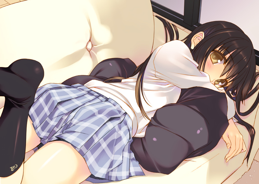 black_hair blush brown_eyes couch kneehighs long_hair original school_uniform skirt tatami_to_hinoki