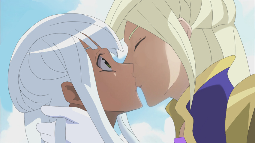 2girls blonde_hair gloria_tyler grace_tyler incest kissing long_hair multiple_girls siblings silver_hair tagme twins yu-gi-oh! yuri yuu-gi-ou_arc-v