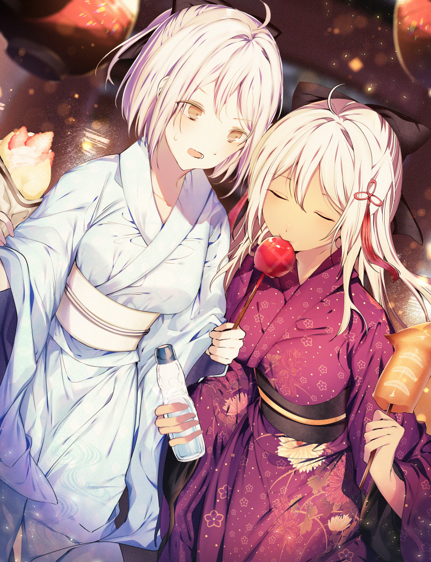 2girls absurdres ahoge alternate_costume bangs black_bow bottle bow candy_apple closed_eyes commentary crepe dark_skin eating eyebrows_visible_through_hair fate/grand_order fate_(series) food hairbow highres holding holding_bottle holding_food huge_filesize japanese_clothes kimono koha-ace lantern leo_(feeling_goooood) long_hair long_sleeves looking_at_another multiple_girls obi okita_souji_(alter)_(fate) okita_souji_(fate) okita_souji_(fate)_(all) one_side_up open_mouth paper_lantern platinum_blonde_hair ramune sash short_hair sidelocks squid sweatdrop wide_sleeves yellow_eyes yukata