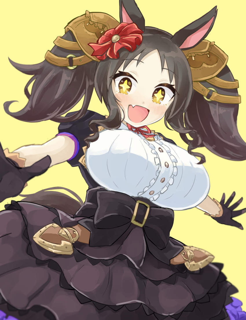 +_+ animal_ears black_dress black_gloves black_hair breasts commentary_request cowboy_shot dress female flower gloves hair_flower hair_ornament highres horse_ears horse_girl large_breasts long_hair looking_at_viewer marvelous_sunday_(umamusume) oerba_yun_fang parted_bangs puffy_short_sleeves puffy_sleeves sangria_(sangria69) short_sleeves simple_background skin_fang solo twintails umamusume yellow_background yellow_eyes