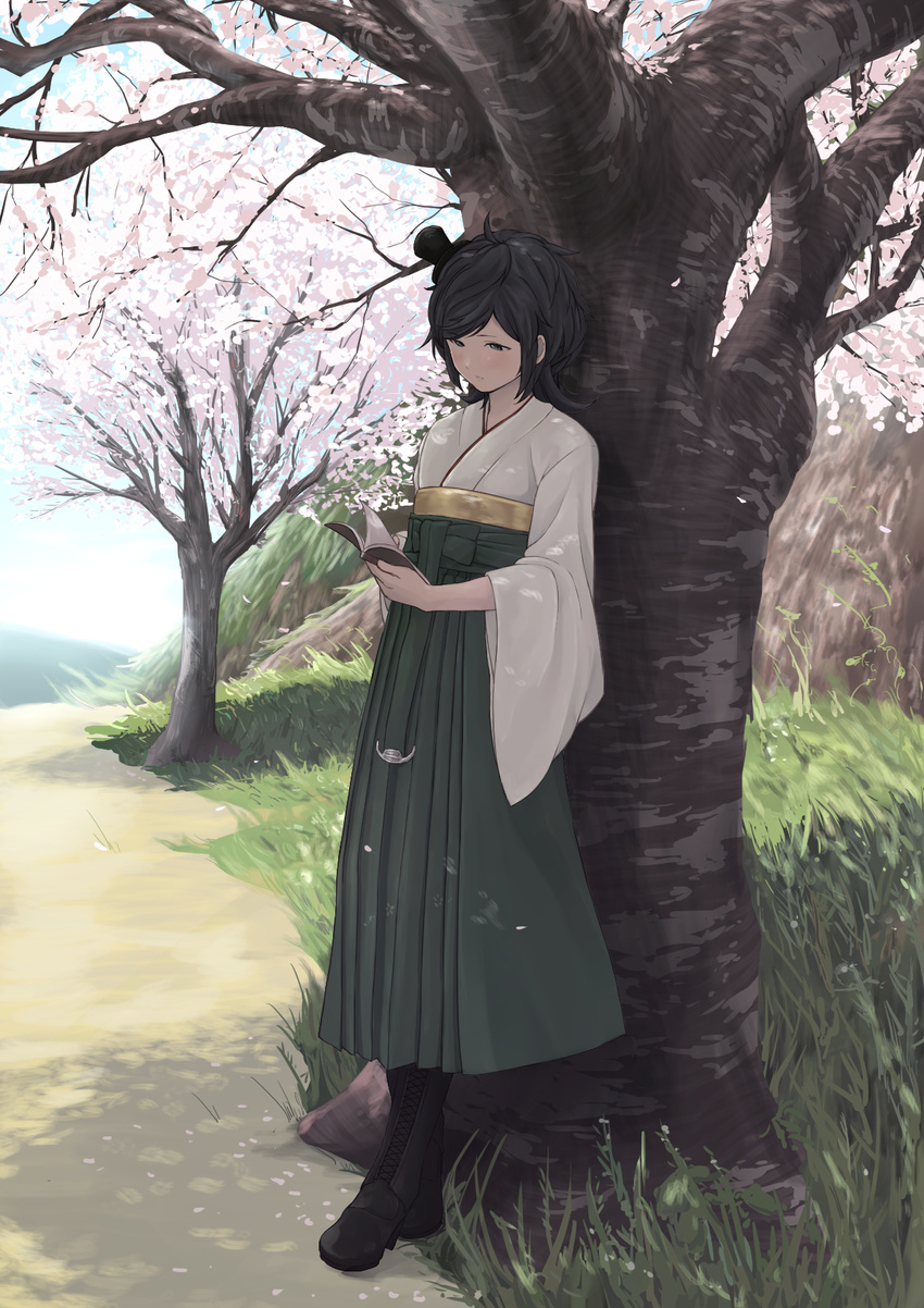 bad_id bad_nicoseiga_id black_footwear black_hair black_hat book boots cherry_blossoms closed_mouth commentary_request cross-laced_footwear day enoshito expressionless female furisode green_eyes green_hakama hakama hakama_skirt hat highres holding holding_book japanese_clothes kantai_collection kimono lace-up_boots long_sleeves matsukaze_(kancolle) meiji_schoolgirl_uniform mini_hat mini_top_hat outdoors reading short_hair skirt solo standing top_hat white_kimono wide_sleeves