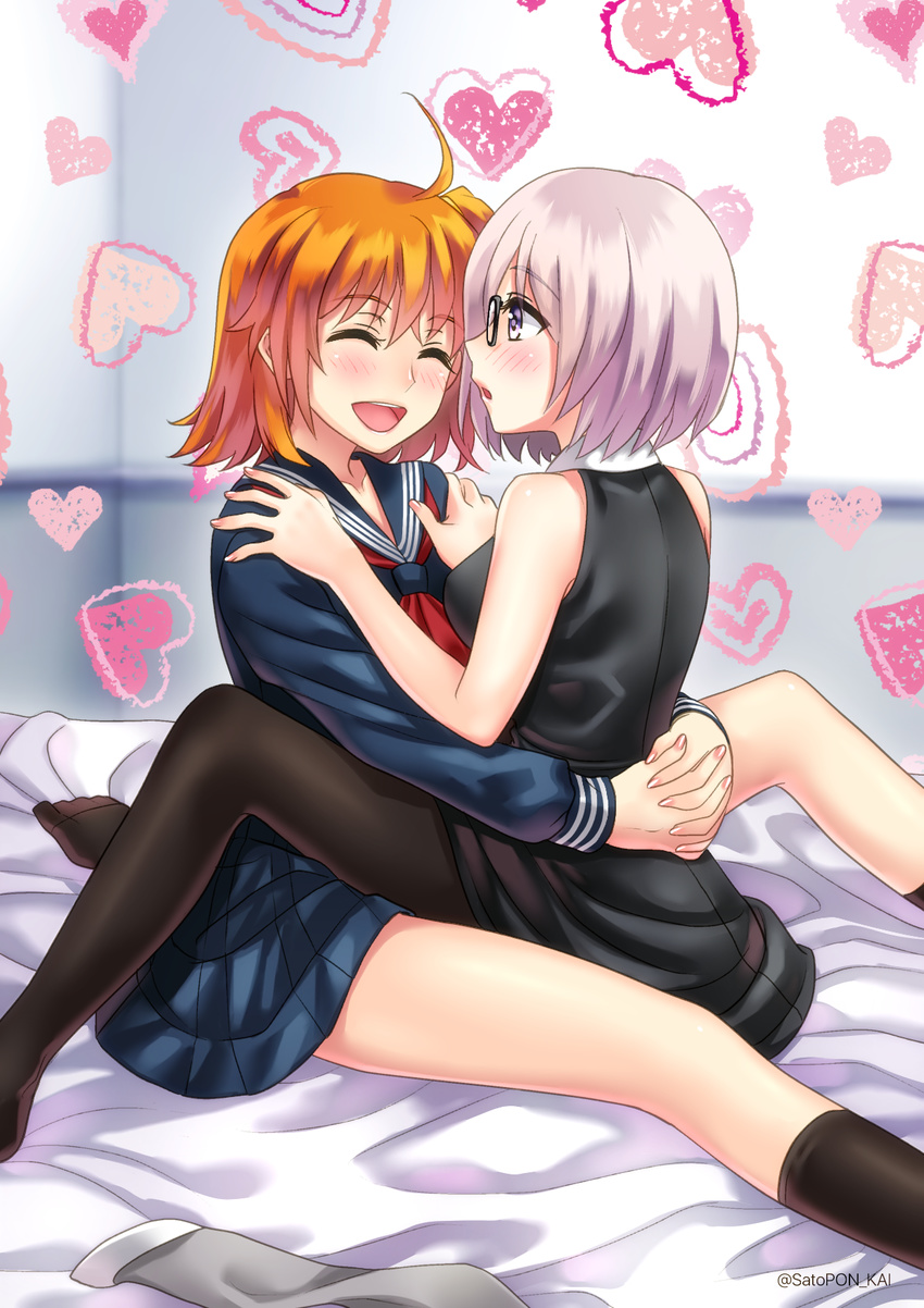 fate/grand_order female_protagonist_(fate/grand_order) fujimaru_ritsuka mash_kyrielight megane pantyhose sato-pon seifuku yuri