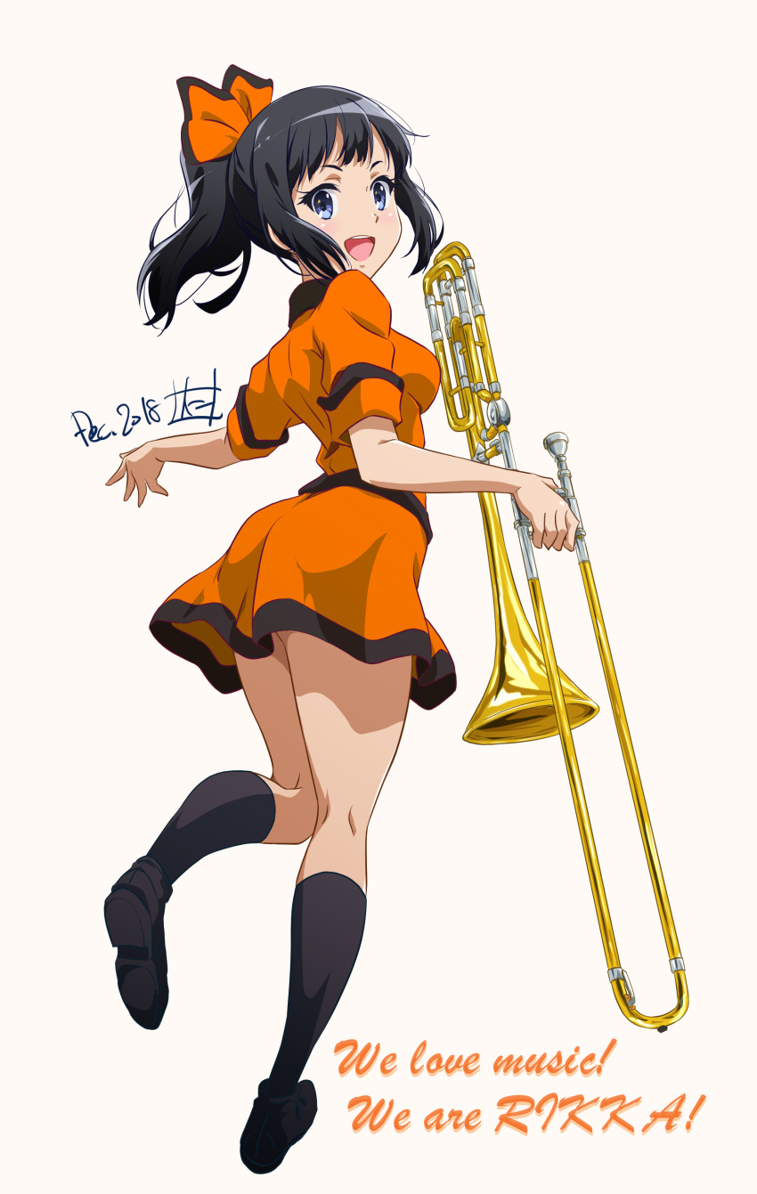 2018 :d absurdres black_footwear black_hair black_socks blue_eyes bow breasts commentary_request english_text female from_behind full_body hairbow hibike!_euphonium highres holding holding_instrument instrument kneehighs leg_up long_hair looking_at_viewer looking_back medium_breasts miniskirt nii_manabu open_mouth orange_bow orange_shirt orange_skirt ponytail rikka_koukou_marching_band_e_youkoso sasaki_azusa shirt short_sleeves simple_background skirt smile socks solo trombone white_background