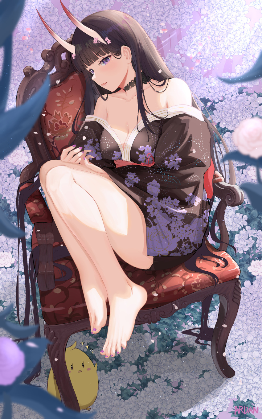 :d absurdres alternate_costume azur_lane bare_legs barefoot black_hair black_kimono breasts cleavage commentary_request demon_girl demon_horns female field floral_print flower flower_field from_side full_body hair_flower hair_ornament hands_on_own_thighs highres horns japanese_clothes kimono kimono_pull knees_up legs legs_together light_smile long_hair looking_at_viewer medium_breasts nail_polish noshiro_(azur_lane) noshiro_(xanadu's_eventide)_(azur_lane) on_chair oni parted_lips pink_flower purple_eyes purple_nails roruki sitting smile solo thighs very_long_hair white_flower