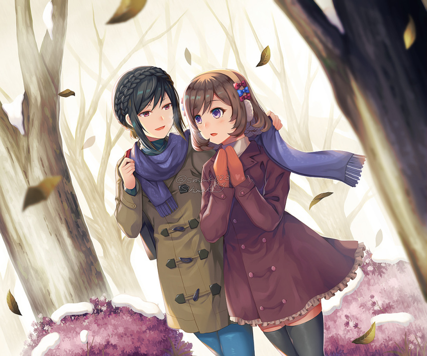 2girls artist_name bangs bare_tree black_hair black_legwear blue_bow blue_legwear blue_scarf bob_cut bow braid brown_coat brown_hair bush coat cropped_legs crown_braid duffel_coat dutch_angle earmuffs eyebrows_visible_through_hair frilled_coat heart leaves_in_wind long_sleeves looking_at_another multiple_girls open_mouth orange_mittens original outdoors own_hands_together purple_coat purple_eyes red_bow red_eyes scarf shimako_(smk023) short_hair smile snow swept_bangs thighhighs tree twitter_username winter zettai_ryouiki