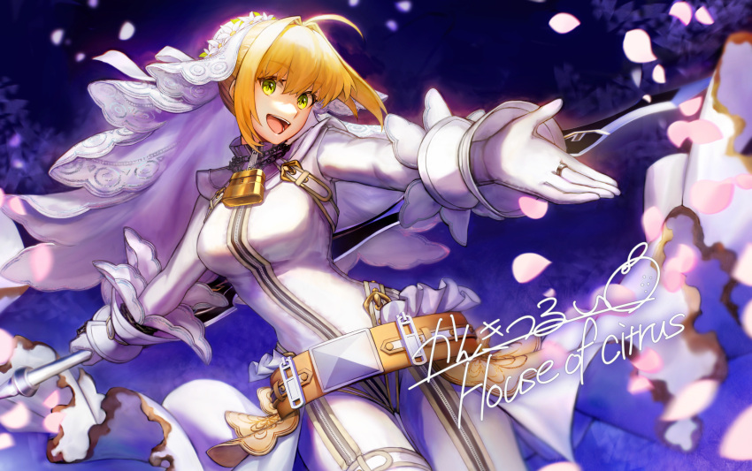 aestus_estus ahoge belt blonde_hair bodysuit breasts bridal_veil fate/grand_order fate_(series) female flower_wreath full-length_zipper gloves green_eyes hair_intakes head_wreath highres kankitsurui_(house_of_citrus) large_breasts lock looking_at_viewer loose_belt nero_claudius_(bride)_(fate) nero_claudius_(fate) padlock padlocked_collar smile solo veil white_bodysuit white_gloves zipper