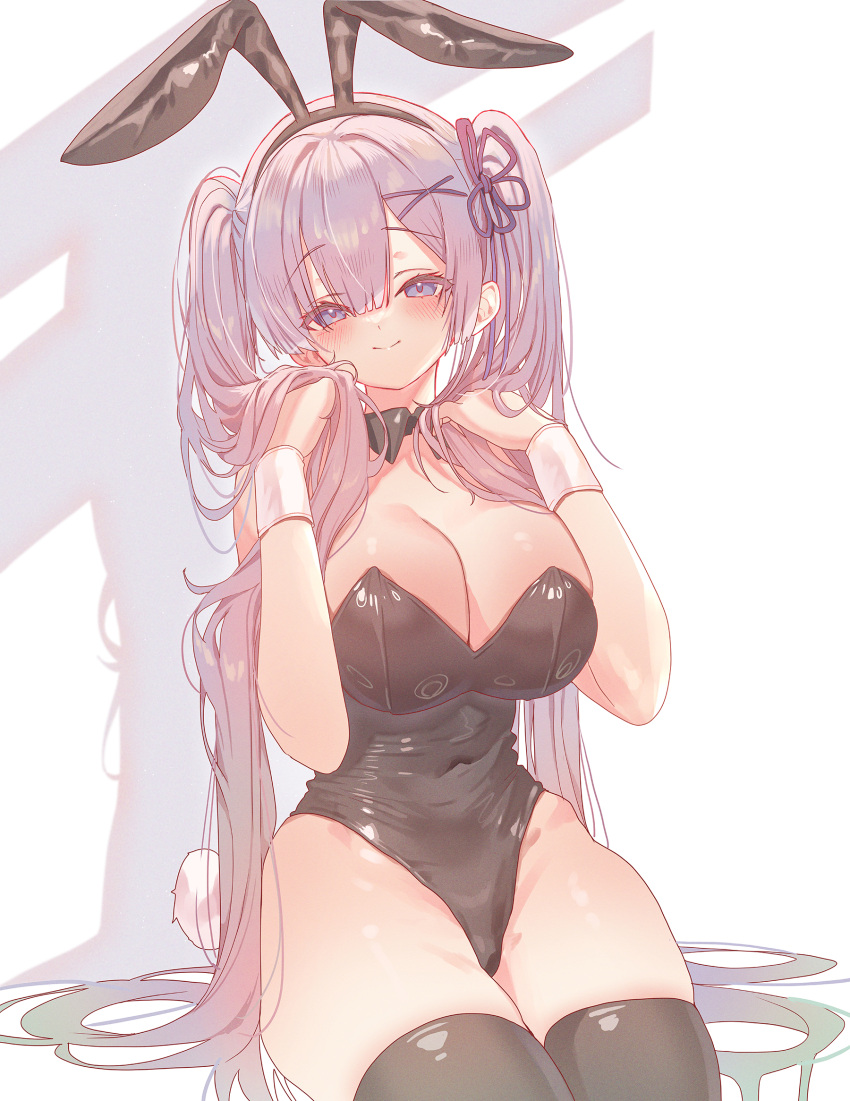 alternate_costume alternate_hair_length alternate_hairstyle blush breasts cleavage closed_mouth female highres large_breasts long_hair looking_at_viewer playboy_bunny re:zero_kara_hajimeru_isekai_seikatsu rem_(re:zero) smile solo thighs torano very_long_hair