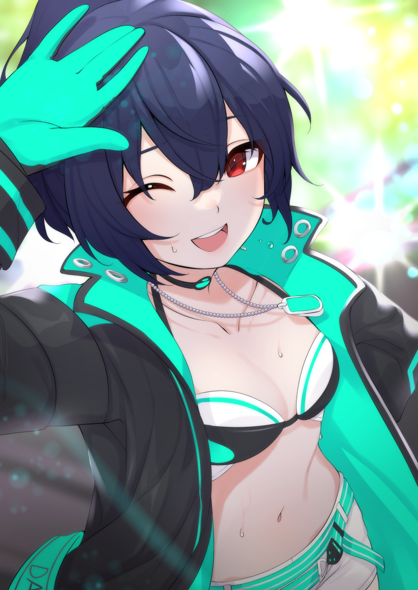 absurdres belt black_hair black_jacket breasts collarbone dance_on_the_galaxy_(idolmaster) dog_tags female gloves green_belt green_gloves hair_between_eyes hand_up highres idolmaster idolmaster_shiny_colors jacket midriff morino_rinze navel one_eye_closed open_mouth red_eyes short_shorts shorts small_breasts sweat two-sided_fabric two-sided_jacket valefal_coneri white_shorts