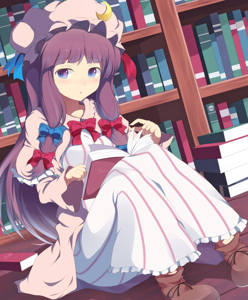 bad_id bad_pixiv_id blush book bookshelf crescent dress female hat highres long_hair mizukami_ryouma multicolored_clothes multicolored_dress pasutel patchouli_knowledge pink_dress purple_eyes purple_hair reading sitting solo striped_clothes striped_dress touhou white_dress