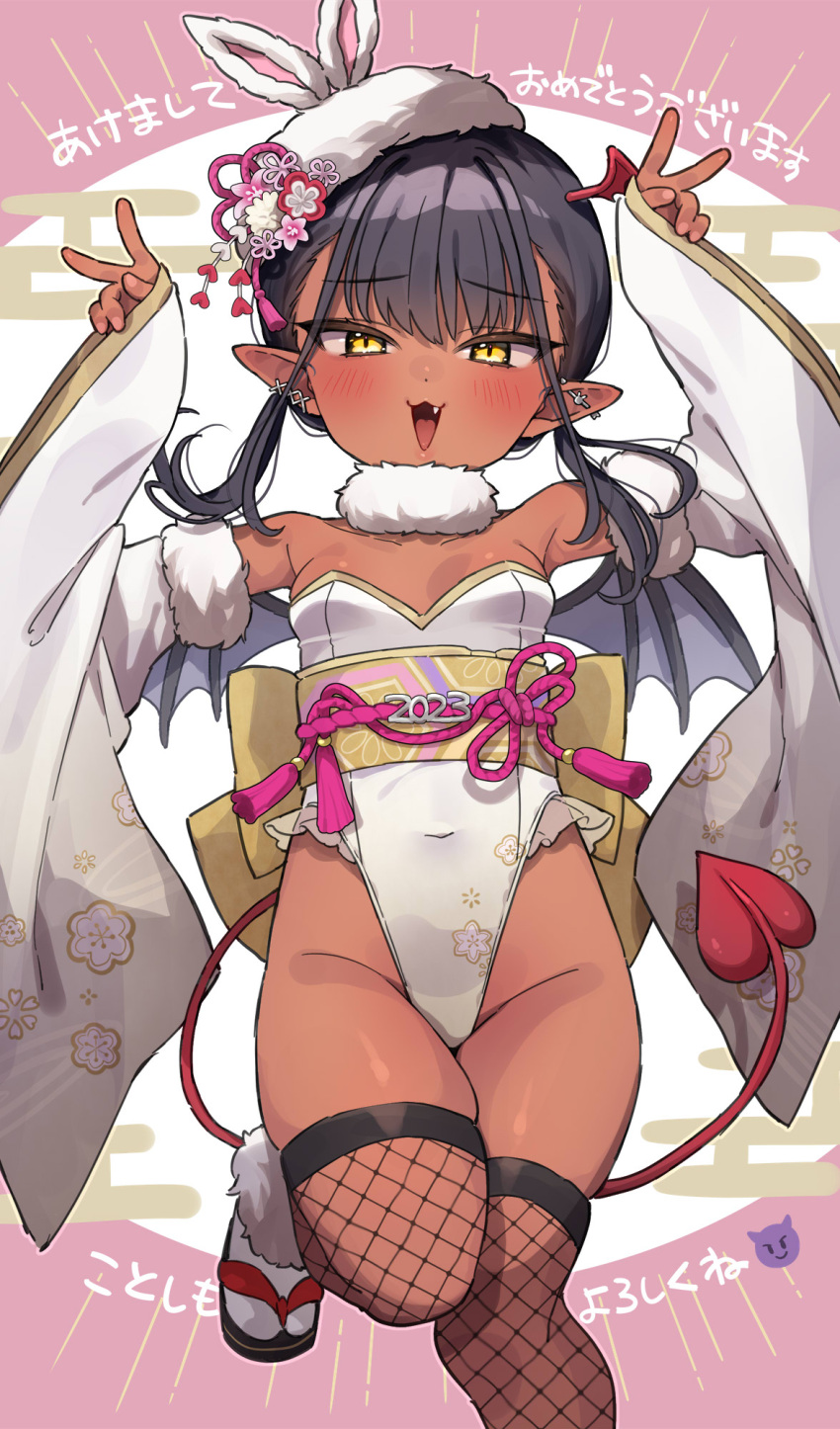 2023 animal_ears bat_wings black_hair blunt_bangs breasts brown_succubus-chan_(trente) chinese_zodiac dark-skinned_female dark_skin demon_tail detached_sleeves double_v ear_piercing female fur_trim happy_new_year head_wings highres japanese_clothes kimono navel new_year oerba_yun_fang original piercing pointy_ears rabbit_ears sidelocks small_breasts tail trente v wings year_of_the_rabbit yellow_eyes