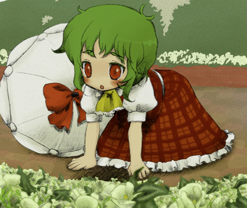 :o aged_down all_fours ascot bad_id bad_pixiv_id female flower flower_bed green_hair kazami_yuuka oto parasol photoshop_(medium) plaid plaid_skirt plaid_vest red_eyes short_hair skirt skirt_set solo touhou umbrella vest