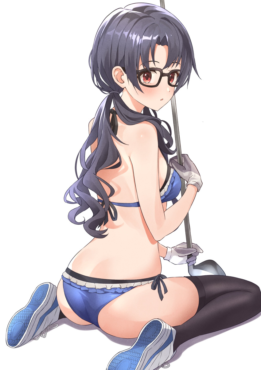 absurdres b1ack_illust bikini black-framed_eyewear black_hair black_thighhighs blue_bikini blush breasts dot_nose female forehead frilled_bikini frills gloves golf_club hair_over_shoulder highres holding holding_golf_club idolmaster idolmaster_million_live! idolmaster_million_live!_theater_days long_hair looking_at_viewer looking_back low_twintails medium_breasts official_alternate_costume parted_bangs parted_lips side-tie_bikini_bottom sidelocks simple_background sitting solo swimsuit takayama_sayoko thighhighs twintails wariza wavy_hair white_background white_footwear white_gloves