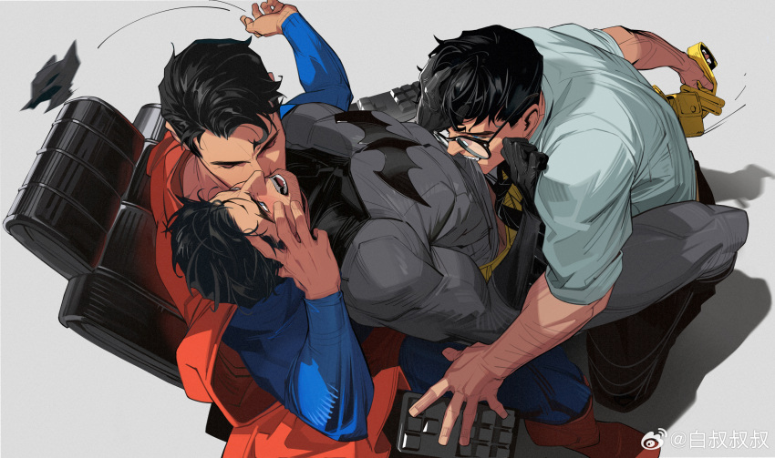 3boys bara batman batman_(series) black_hair black_pants blue_bodysuit blue_eyes bodysuit boots bruce_wayne cape clark_kent closed_eyes dc_comics glasses grey_bodysuit highres large_pectorals looking_at_another male_focus multiple_boys muscular muscular_male open_mouth pants pectorals red_cape shirt short_hair superman superman_(series) undressing_another white-corner white_shirt yaoi