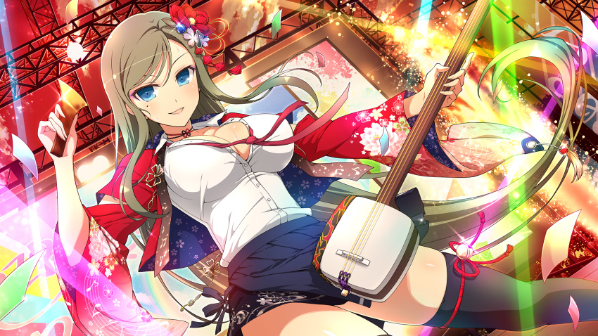 bachi bad_link bell black_thighhighs blue_eyes blush breasts choker cleavage confetti eighth_note female flower fuga_(senran_kagura) gradient_clothes green_hair hair_flower hair_ornament highres holding holding_instrument holding_plectrum instrument japanese_clothes jingle_bell large_breasts light_brown_hair long_hair long_sleeves looking_at_viewer loose_necktie mole mole_under_eye musical_note musical_note_hair_ornament necktie official_alternate_costume official_art open_clothes open_mouth open_shirt partially_unbuttoned plectrum red_flower red_sky senran_kagura senran_kagura_new_link senran_kagura_new_wave shamisen shiny_skin shirt simple_background skirt sky smile solo stage stage_lights thighhighs thighs very_long_hair white_shirt wide_sleeves yaegashi_nan