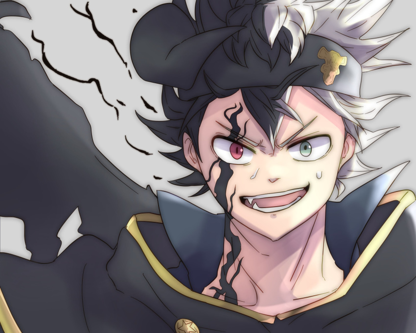 1boy asta_(black_clover) black_bulls_(emblem) black_clover black_hair black_headband black_wings blue_eyes grey_background headband heterochromia highres jinguu_(timaya) looking_at_viewer male_focus multicolored_hair oerba_yun_fang portrait red_eyes single_wing smile solo spoilers sweatdrop transformation two-tone_hair white_hair wings