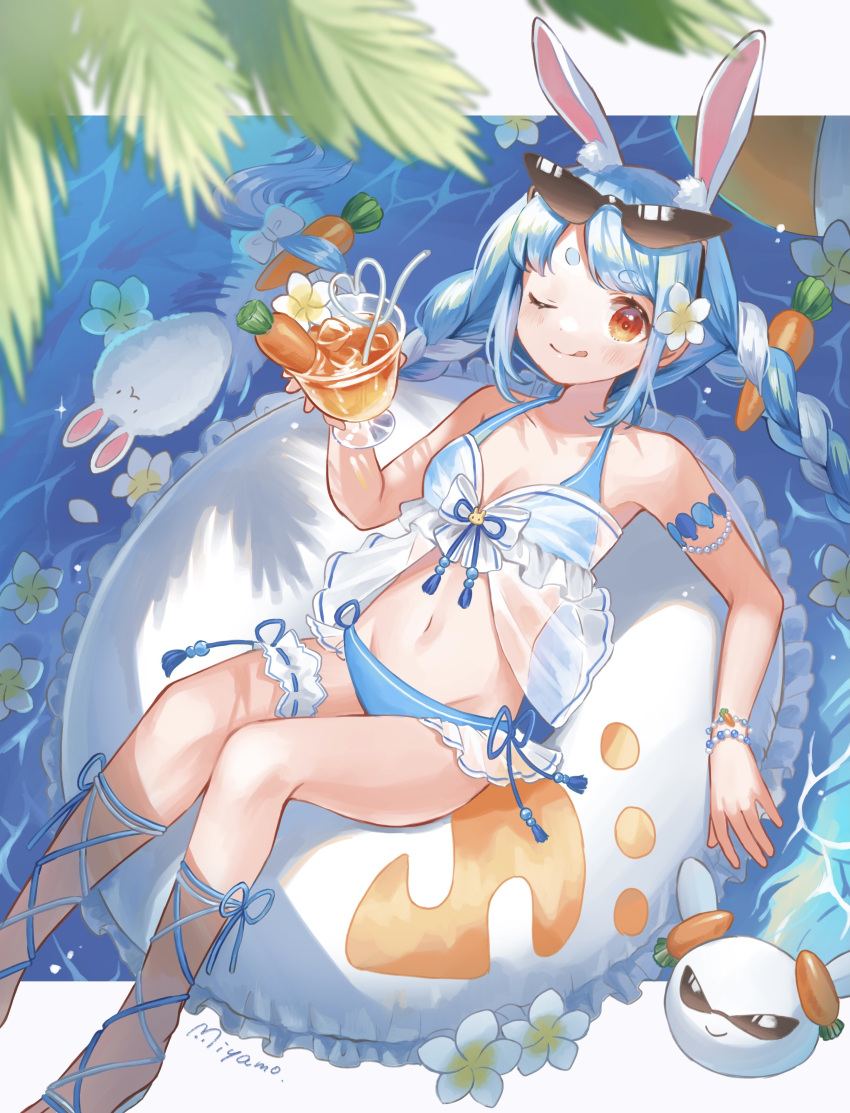 ;q absurdres afloat animal_ears bikini blue_bikini blue_hair bow bracelet braid bridal_garter carrot carrot_hair_ornament carrot_juice commentary cup don-chan_(usada_pekora) drinking_glass drinking_straw feet_out_of_frame female flower flower_on_liquid food-themed_hair_ornament from_above front-tie_bikini_top front-tie_top hair_ornament hairbow hand_up highres holding holding_cup hololive innertube jewelry juice long_hair miyamo_(fumifumi_no_ura) multicolored_hair navel one_eye_closed orange_eyes palm_leaf pool rabbit_ears rabbit_girl solo swept_bangs swim_ring swimsuit tongue tongue_out twin_braids two-tone_hair usada_pekora virtual_youtuber water