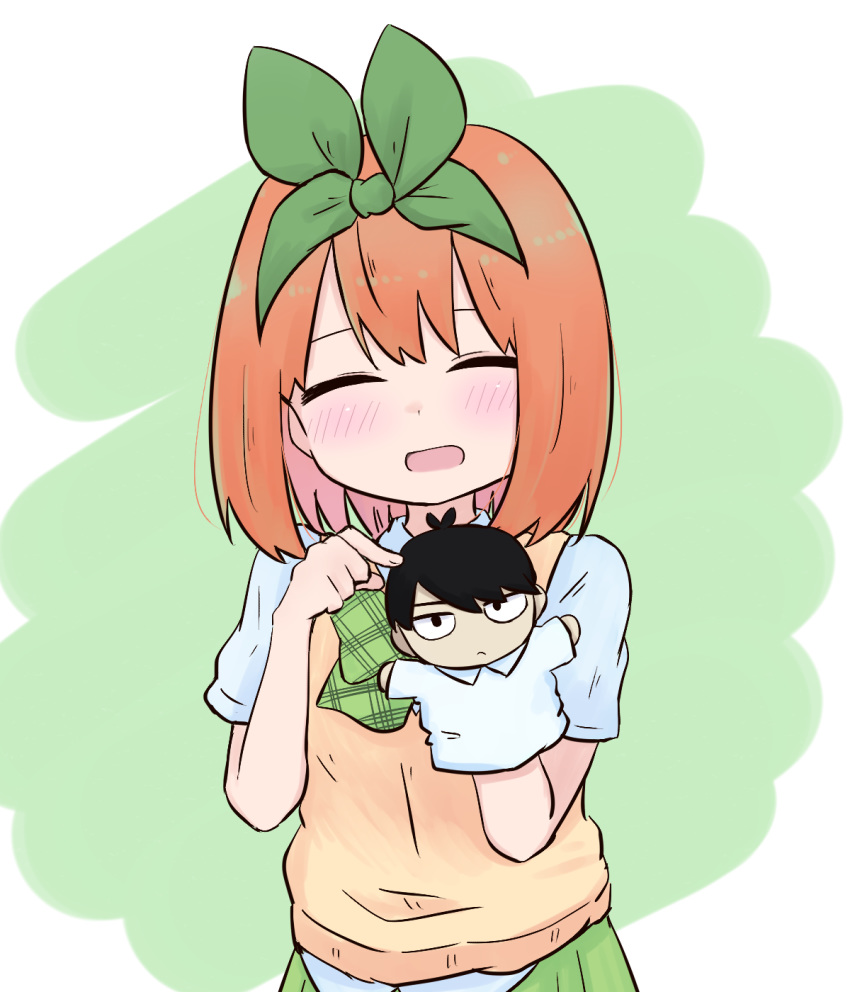 :d ^_^ blush bow closed_eyes collared_shirt commentary_request eyebrows_hidden_by_hair facing_viewer female go-toubun_no_hanayome green_background green_bow green_ribbons green_skirt hair_ribbon hand_puppet hands_up highres kujou_karasuma nakano_yotsuba open_mouth orange_hair pleated_skirt pointing puppet ribbon shirt short_sleeves skirt smile solo sweater_vest two-tone_background uesugi_fuutarou upper_body white_background white_shirt