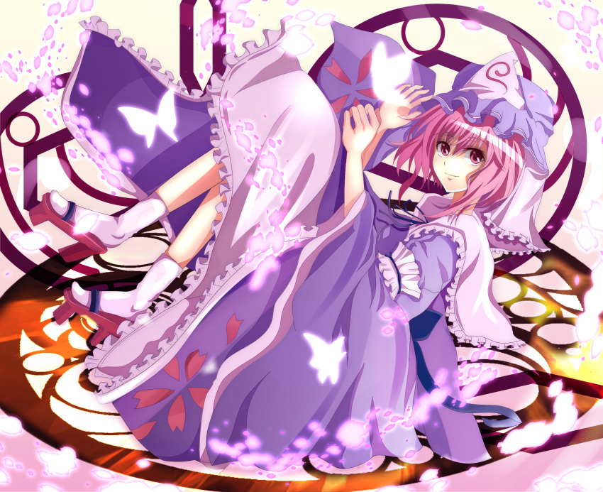 bad_id bad_pixiv_id bug butterfly female geta hat highres japanese_clothes kimono light_smile petals pink_eyes pink_hair purple_kimono saigyouji_yuyuko short_hair solo touhou velia