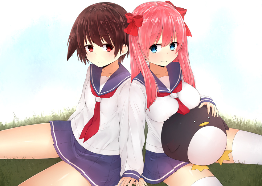 2girls akky_(akimi1127) blue_eyes bow breasts brown_hair haramura_nodoka long_hair miyanaga_saki pink_hair red_eyes saki seifuku short_hair shoujo_ai thighhighs twintails zettai_ryouiki