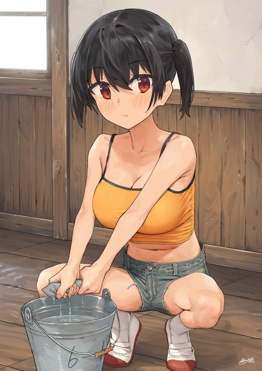 blush breasts bucket camisole cleavage closed_mouth collarbone commentary_request dated female gaki_kyonyuu grey_shorts highres kaedeko_(kaedelic) large_breasts looking_at_viewer midriff navel oppai_loli red_eyes sasaki_kanna_(kaedeko) shoes shorts signature solo squatting thighs twintails water white_footwear yellow_camisole