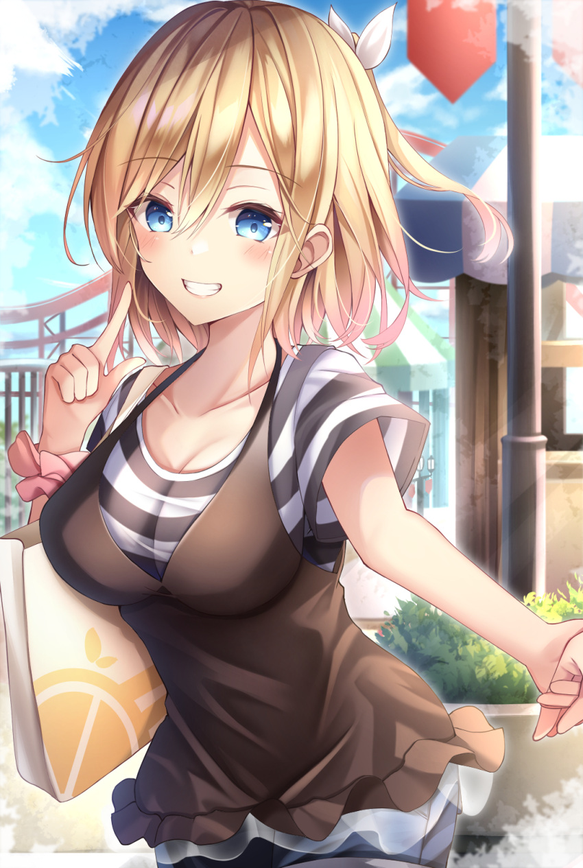 amusement_park bag black_camisole black_shirt blonde_hair blue_eyes blue_sky blush breasts bush camisole camisole_over_clothes cloud colored_tips commentary day female fence frilled_shirt frills grin hair_between_eyes highres holding holding_bag holding_hands lamppost large_breasts looking_at_viewer multicolored_hair original outdoors pink_hair pointing pointing_at_self roller_coaster shirt short_hair short_sleeves sky smile solo_focus spaghetti_strap striped_clothes striped_shirt tsukasa_tsubasa undershirt upper_body utility_pole