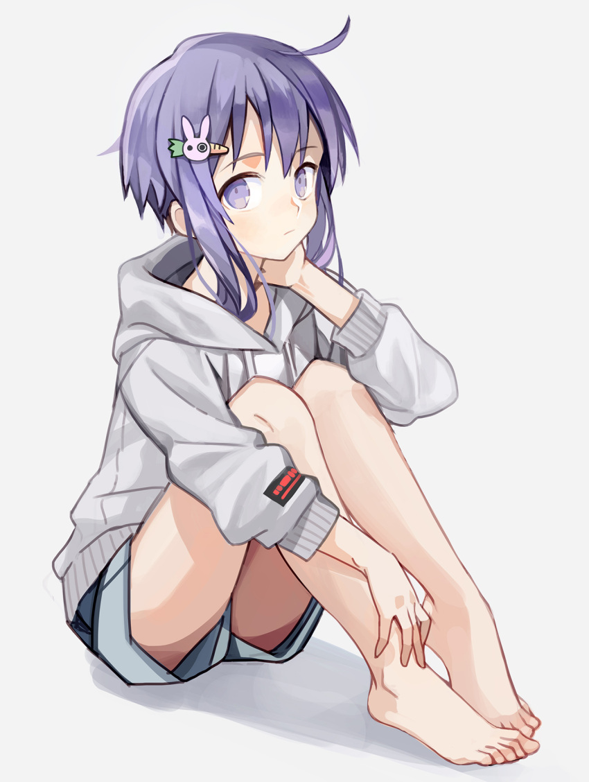 ahoge alternate_costume bare_legs barefoot blue_shorts blush closed_mouth commentary_request eyelashes feet female grey_background grey_hoodie hair_between_eyes hair_ornament hand_on_own_leg hand_on_own_neck hand_up hands_on_feet heel_up highres hood hood_down hoodie kari_kenji knees_up legs legs_together long_sleeves looking_at_viewer on_ground purple_eyes purple_hair shadow short_hair_with_long_locks shorts sidelocks simple_background sitting solo thighs toenails toes vocaloid voiceroid yuzuki_yukari