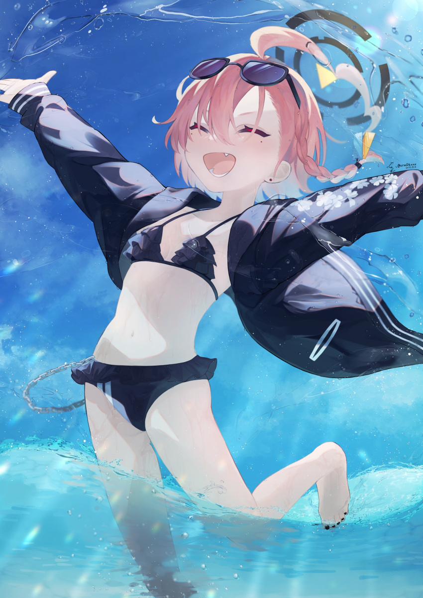 absurdres ahoge barefoot bikini black-framed_eyewear black_bikini black_jacket blue_archive blue_background breasts chains closed_eyes eyewear_on_head female foot_out_of_frame frilled_bikini frills halo highres jacket jacket_over_swimsuit kuromu_(96-94) long_sleeves mole mole_under_eye nail_polish neru_(blue_archive) neru_(swimsuit)_(blue_archive) oerba_yun_fang open_mouth outstretched_arms pink_hair sky small_breasts smile solo splashing spread_arms summer swimsuit toenail_polish toenails wading water