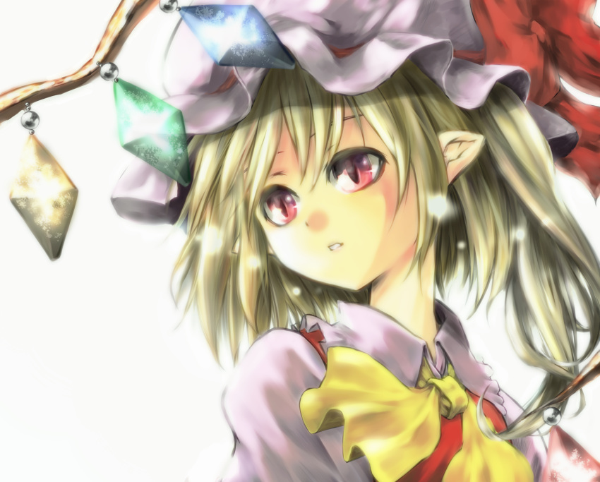 ascot blonde_hair commentary_request female flandre_scarlet hat hat_ribbon highres parted_lips pointy_ears red_eyes ribbon short_hair side_ponytail simple_background solo touhou white_background wings yoshike~to