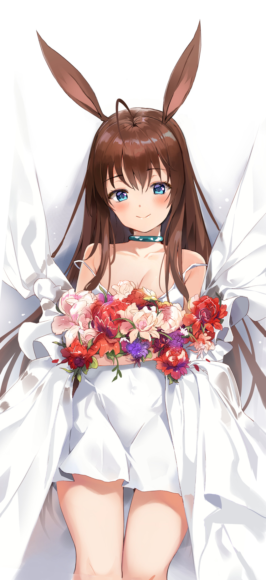 absurdres ahoge alternate_costume amiya_(arknights) animal_ears arknights bare_shoulders blue_choker blue_eyes blush bouquet breasts brown_hair choker closed_mouth collarbone dress female flower hair_between_eyes highres holding holding_bouquet infection_monitor_(arknights) jewelry long_hair long_sleeves looking_at_viewer rabbit_ears red_flower ring rose smile solo strapless thighs togo_(korlsj1235) white_background white_dress