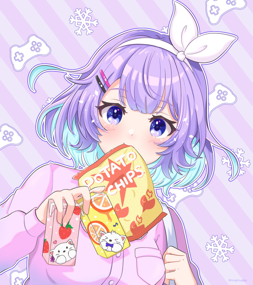 artist_name bag_of_chips blue_eyes blue_hair blush bow bow_hairband breast_pocket buttons chips_(food) colored_inner_hair commentary_request controller dot_nose drink female food hair_ornament hairband hairclip highres holding holding_drink juice_box long_sleeves looking_at_viewer medium_hair mouth_hold mugimugigo multicolored_hair nijisanji nijisanji_kr nun_bora nun_bora_(2nd_costume) outline pink_shirt pocket potato_chips purple_hair purple_theme shirt snowflakes solo striped striped_background twitter_username two-tone_hair virtual_youtuber white_bow white_hairband