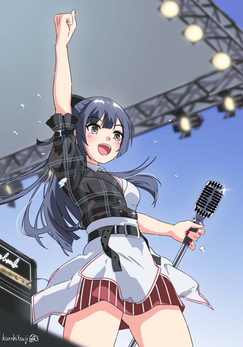 :d absurdres akiyama_(yehonatan) alternate_hairstyle amplifier arm_up belt clenched_hand cowboy_shot female from_below grey_eyes grey_hair highres holding holding_microphone_stand love_live! love_live!_nijigasaki_high_school_idol_club microphone_stand multicolored_clothes nail_polish plaid ponytail red_skirt signature skirt smile solo stage stage_lights striped_clothes striped_skirt teeth upper_teeth_only water_drop yuki_setsuna_(love_live!)