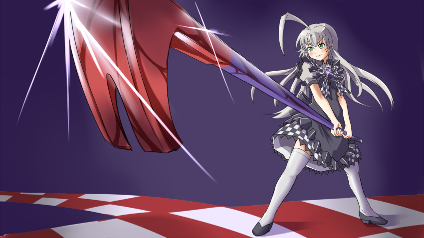 ahoge blush checkered_clothes checkered_skirt commentary_request crowbar female green_eyes grey_hair haiyore!_nyaruko-san highres holding holding_crowbar long_hair nyarlathotep_(nyaruko-san) rabinidaddo skirt solo sunrise_stance thighhighs weapon