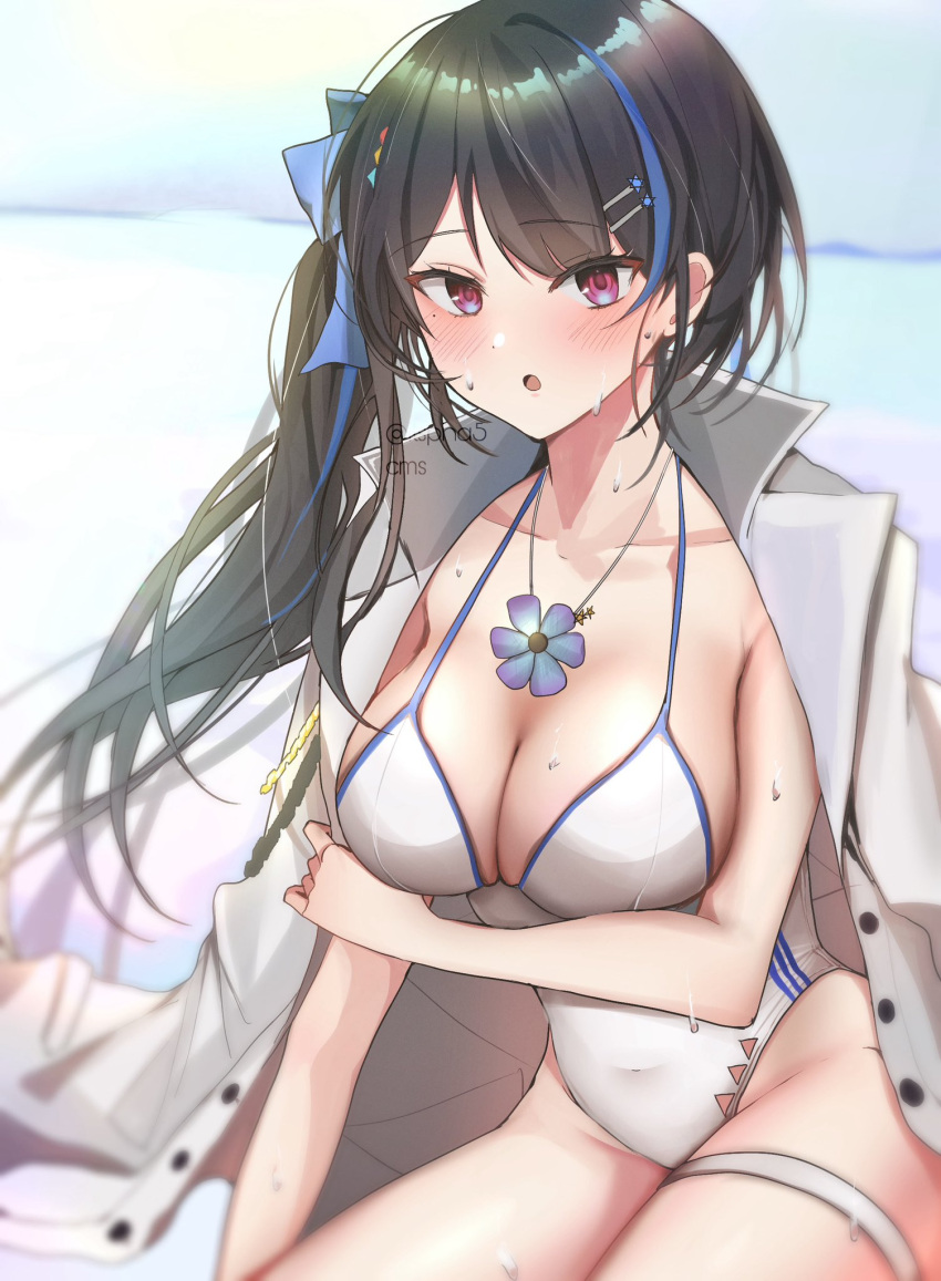 :o alternate_costume blue_bow blue_hair blush bow breasts cleavage coat coat_on_shoulders collarbone commentary_request covered_navel female flower flower_necklace girls'_frontline hairbow highres jericho_(girls'_frontline) korean_commentary long_hair looking_at_viewer multicolored_hair one-piece_swimsuit phago pink_eyes side_ponytail solo streaked_hair swimsuit wet white_coat white_one-piece_swimsuit