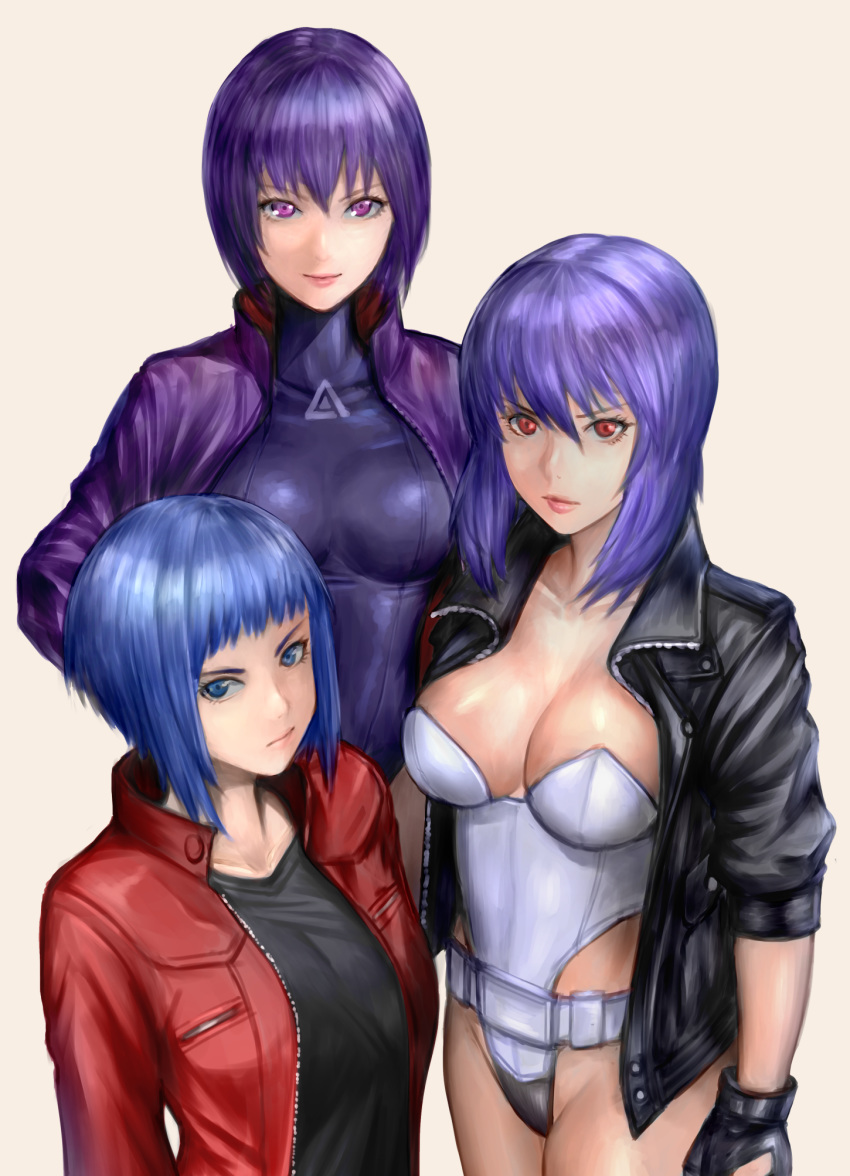 3girls black_jacket blue_eyes blue_hair breasts cleavage ghost_in_the_shell ghost_in_the_shell:_sac_2045 ghost_in_the_shell_arise ghost_in_the_shell_stand_alone_complex gloves highleg highleg_leotard highres jacket kurone_rinka kusanagi_motoko leotard looking_at_viewer md5_mismatch multiple_girls multiple_persona purple_eyes purple_hair purple_jacket red_jacket short_hair simple_background zipper