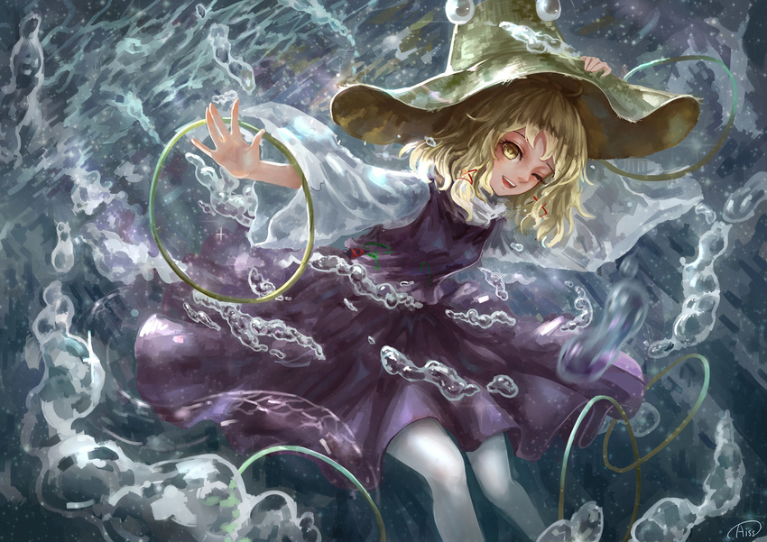 blonde_hair bubbles hat kiyomasa_ren moriya_suwako short_hair skirt touhou underwater water wink yellow_eyes