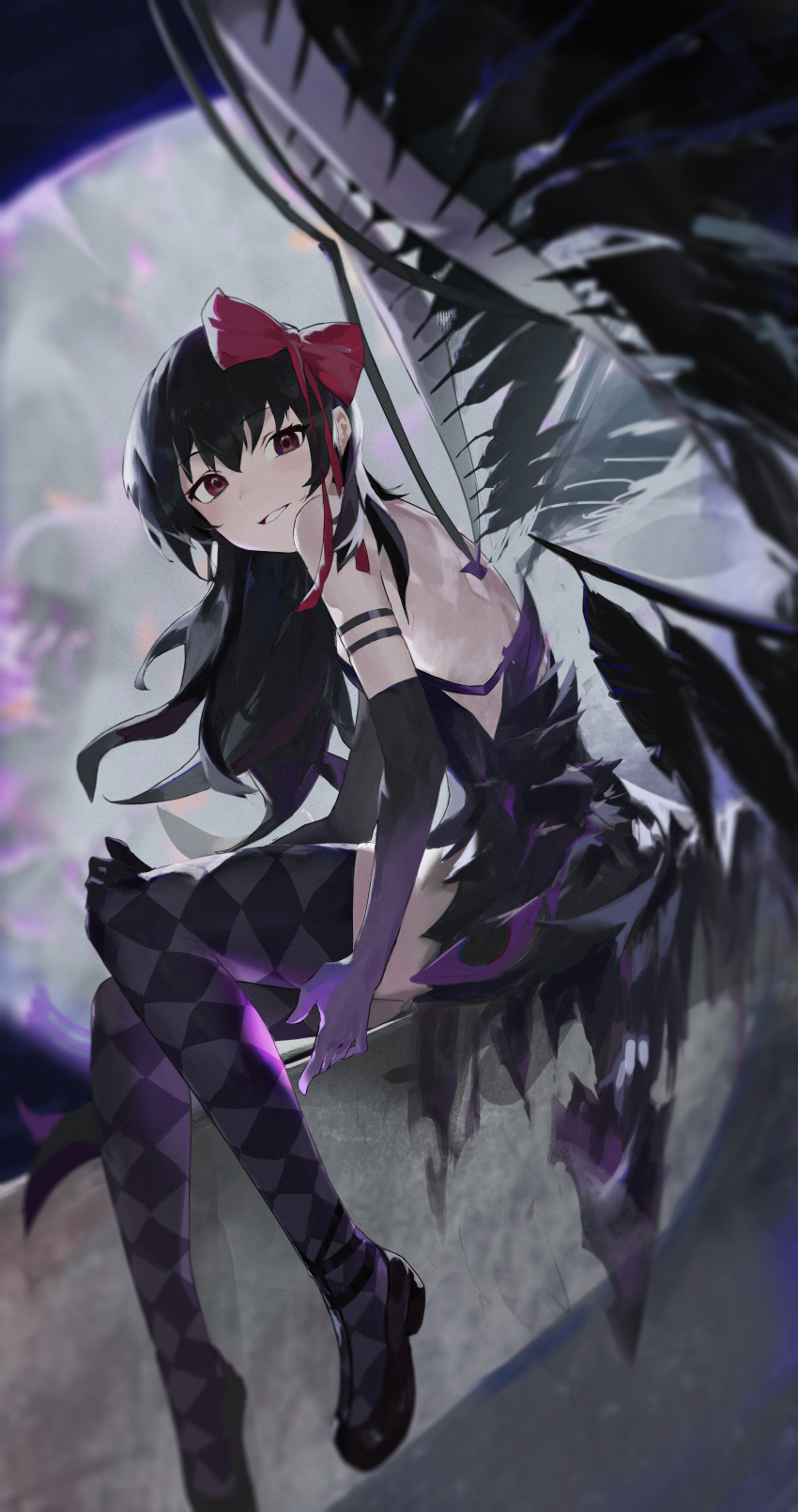 absurdres akemi_homura akuma_homura argyle_clothes argyle_thighhighs armlet bare_back bare_shoulders black_footwear black_gloves black_hair black_wings bow commentary dot_nose dress eyelashes feathered_wings female full_body full_moon gloves gradient_gloves grey_thighhighs hairbow hand_on_own_knee happy highres jewelry light_blush long_hair mahou_shoujo_madoka_magica mahou_shoujo_madoka_magica:_hangyaku_no_monogatari moon night night_sky on_roof on_rooftop open_mouth outdoors pale_skin purple_dress purple_gloves red_bow red_eyes shoes short_dress shoulder_blades sitting sitting_on_roof sky smile solo strapless strapless_dress teeth thighhighs torn_clothes torn_dress very_long_hair winday_(fejh5255) wings