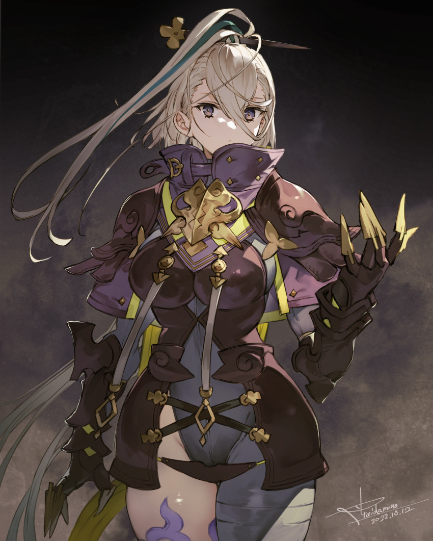 armor asymmetrical_clothes black_armor bodysuit breastplate breasts fate/grand_order fate_(series) female gauntlets grey_bodysuit grey_eyes hair_between_eyes hair_ornament hairpin high_collar highres huyan_zhuo_(fate) huyan_zhuo_(second_ascension)_(fate) large_breasts long_hair looking_at_viewer pauldrons shoulder_armor single_pantsleg solo thighhighs thighs toridamono unworn_headwear very_long_hair white_hair