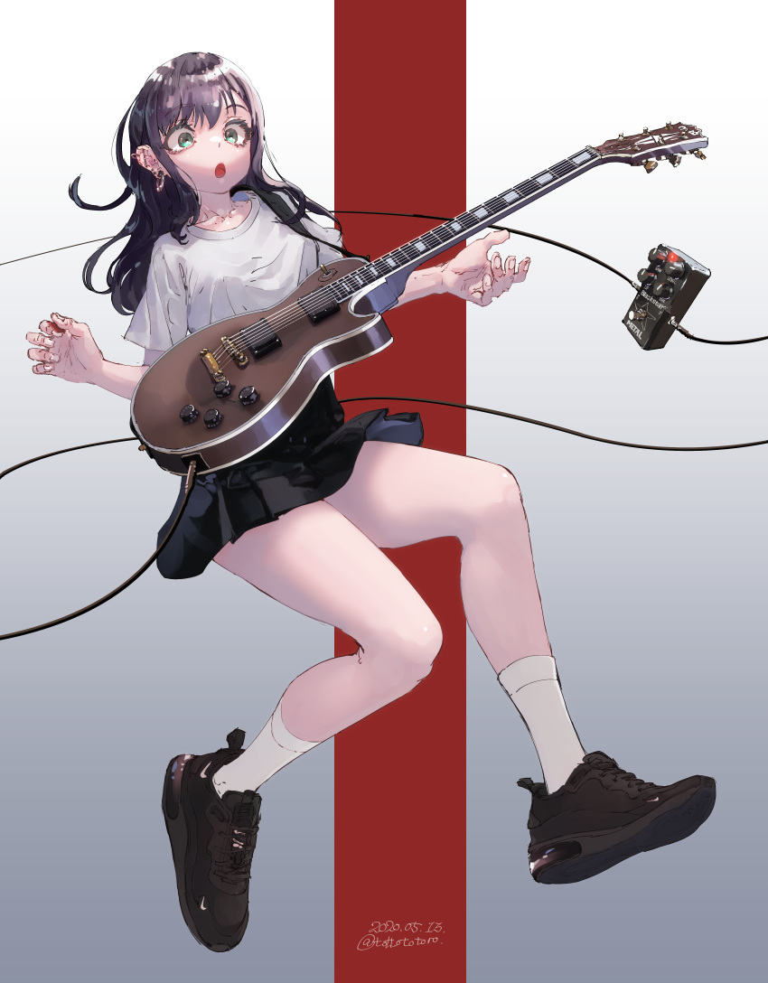 absurdres black_hair cable collarbone earrings effects_pedal electric_guitar female ghode_(basashi) gibson_brands_inc gibson_les_paul green_eyes guitar highres instrument jewelry original plectrum shirt shoes skirt sneakers socks solo white_shirt white_socks