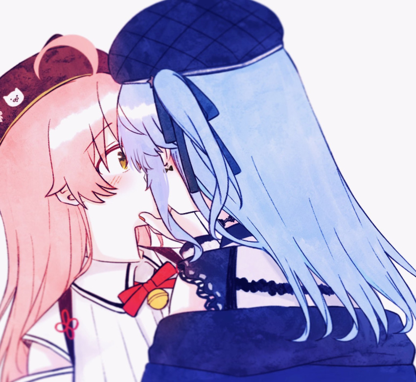 2girls ahoge bell blue_hair blue_hat blue_ribbon blush collared_shirt earrings hair_ribbon hand_on_another's_face hat highres hololive hoshimachi_suisei jewelry kissing long_hair micomet_(hololive) multiple_girls neck_bell neck_ribbon off_shoulder one_side_up pink_hair pink_hat pink_nails red_ribbon ribbon sakura_miko shirt simple_background upper_body virtual_youtuber white_background white_shirt yellow_eyes yumi5469 yuri