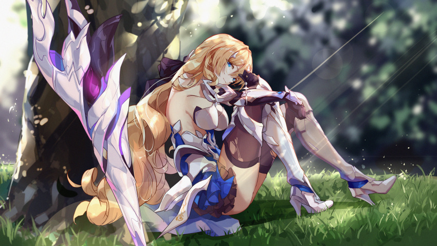 armor armored_boots armored_dress bare_shoulders bianka_durandal_ataegina bianka_durandal_ataegina_(bright_knight:_excelsis) blonde_hair blue_eyes boots breasts closed_mouth dress female full_body gauntlets grass hair_ornament highres honkai_(series) honkai_impact_3rd lance long_hair looking_at_viewer outdoors polearm sitting sleeveless sleeveless_dress tree wavy_hair weapon zomzomzomsauce