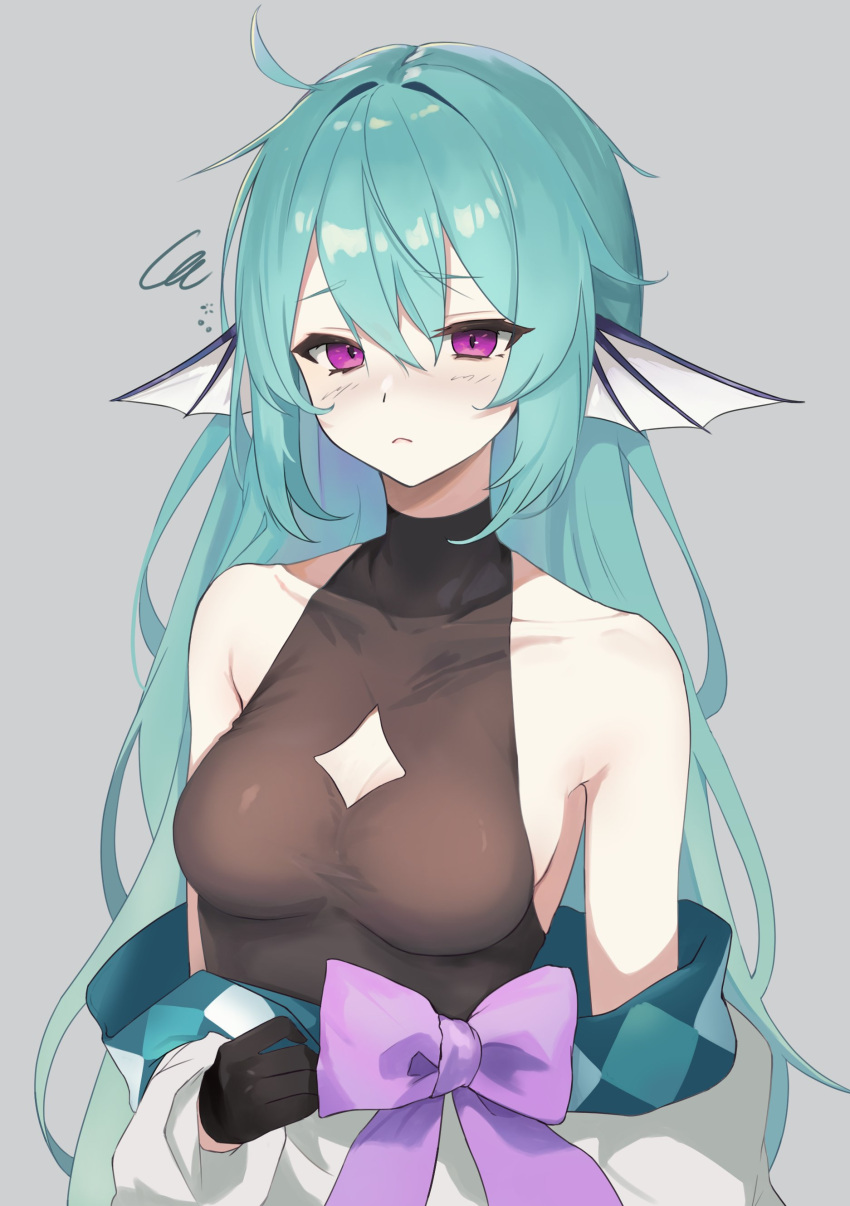 absurdres ahoge black_gloves bow cleavage_cutout clothing_cutout female finana_ryugu finana_ryugu_(2nd_costume) fins genso_(thereisnosauce) gloves green_hair hair_down halterneck head_fins highres japanese_clothes kimono long_hair nijisanji nijisanji_en official_alternate_costume purple_bow purple_eyes sleepy solo virtual_youtuber white_kimono