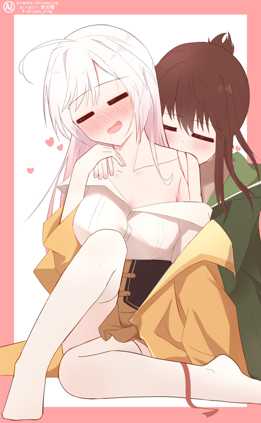 2girls absurdres biting_shoulder blood_on_shoulder blush border brown_hair chinese_commentary closed_eyes commentary_request drooling gradient_hair green_jacket heart highres jacket long_hair luliam_santamagia multicolored_hair multiple_girls muryoku_seijo_to_munou_oujo open_mouth pink_border pink_hair saliva shirt shiyan_ying simple_background sitting skirt tamura_nana thighhighs white_background white_hair white_shirt white_thighhighs yellow_jacket yellow_skirt yuri