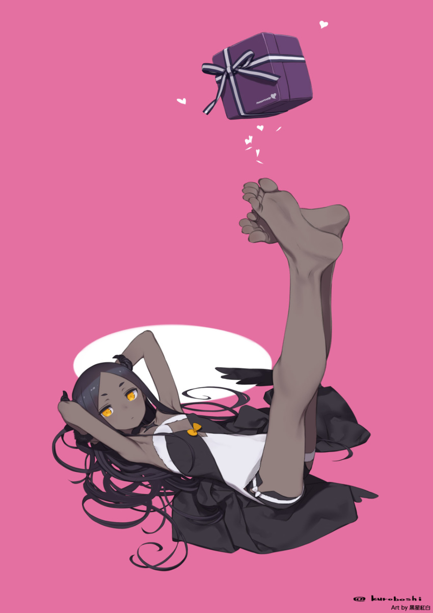 armpits arms_behind_head barefoot black_hair box dark-skinned_female dark_skin demon_girl dress feet female flat_chest foreshortening gift gift_box heart highres horns kuroboshi_kouhaku legs legs_up long_hair looking_at_viewer lying on_back original parted_bangs pink_background roroboshi-chan simple_background soles solo toes twitter_username very_dark_skin yellow_eyes