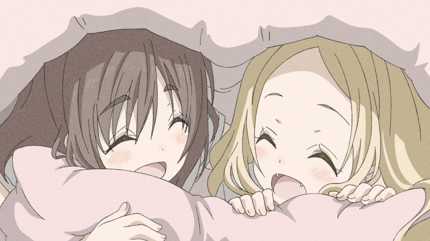 2girls ^_^ black_hair blonde_hair blush closed_eyes fangs hana_n._fountainstand hanayamata long_hair lying multiple_girls on_stomach open_mouth pillow sekiya_naru smile under_covers watanabegenn