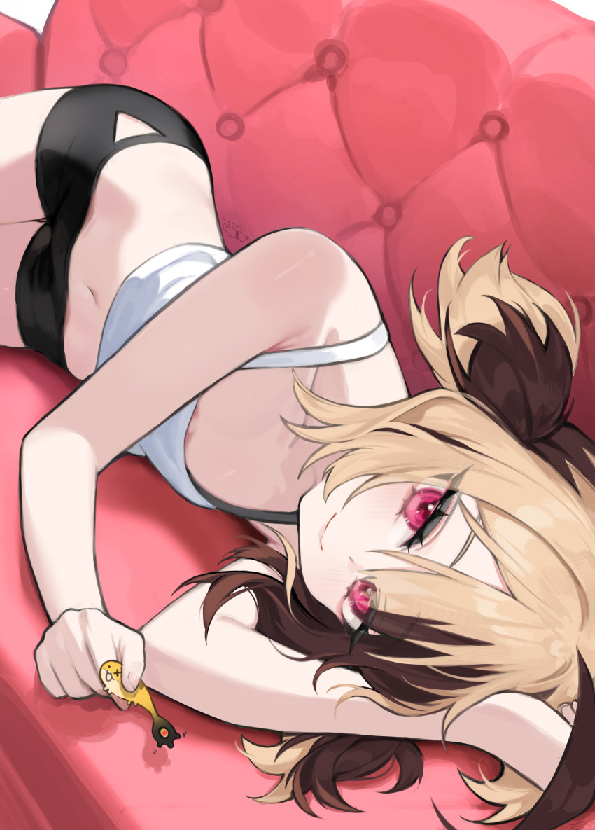 absurdres ahoge bare_arms bare_shoulders bike_shorts black_shorts brown_hair camisole closed_mouth couch female flat_chest gigi_murin grem_(gigi_murin) highres hip_vent hololive hololive_english hoshi_usagi light_brown_hair looking_at_viewer lying midriff multicolored_hair navel on_couch on_side pink_eyes short_hair short_shorts short_twintails shorts smile solo twintails two-tone_hair virtual_youtuber white_camisole