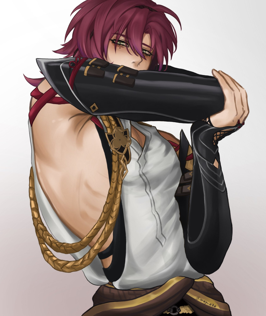 1boy artist_name belt black_sleeves covered_mouth detached_sleeves genshin_impact gold_belt gradient_background grey_background hair_between_eyes highres looking_at_viewer male_focus mayo3o_art medium_hair mole mole_under_eye purple_hair shikanoin_heizou shirt sleeveless sleeveless_shirt solo stretching twitter_username upper_body white_shirt