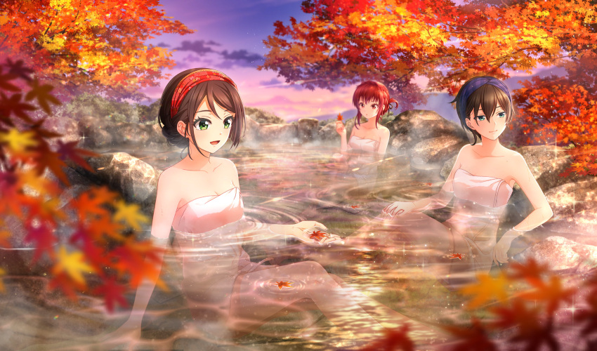 3girls autumn autumn_leaves black_hair blue_headband blurry cinderella_series closed_mouth collarbone depth_of_field game_cg green_eyes hachigatsu_no_cinderella_nine hair_up headband highres holding holding_leaf kurashiki_maiko leaf maple_leaf multiple_girls naked_towel non-web_source official_alternate_hairstyle official_art onsen open_mouth outdoors partially_submerged red_eyes red_hair red_headband rock short_hair smile sparkle steam towel tsukahara_shizuku tsukumo_kana water