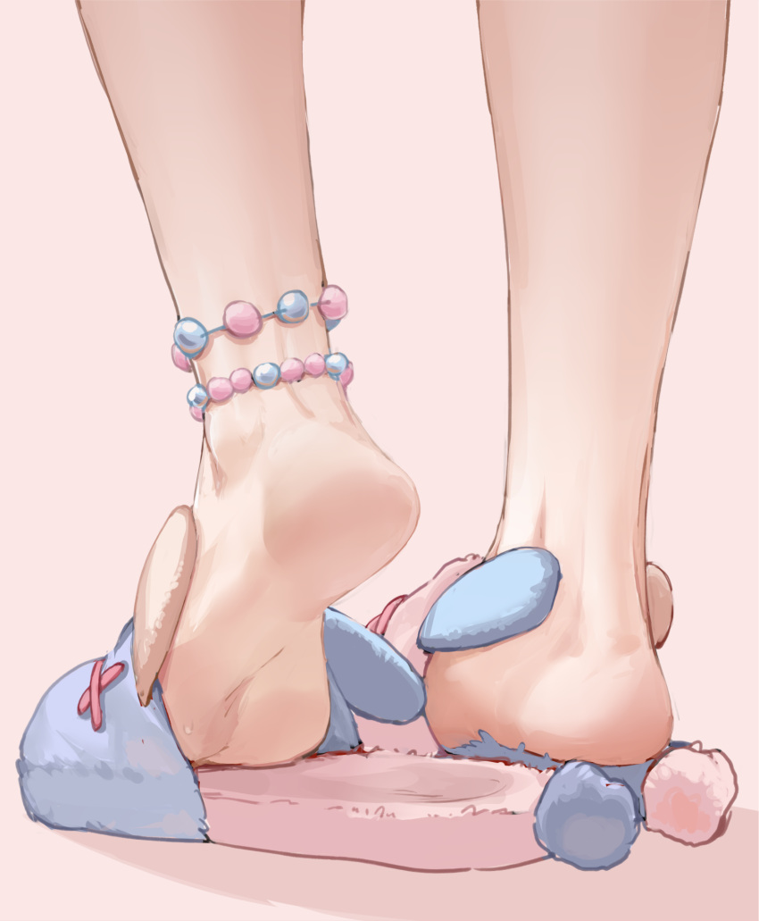 anklet commentary english_commentary feet feet_only female foot_focus highres jewelry k-rha's pastel_colors phase_connect pipkin_pippa simple_background slippers soles solo standing virtual_youtuber